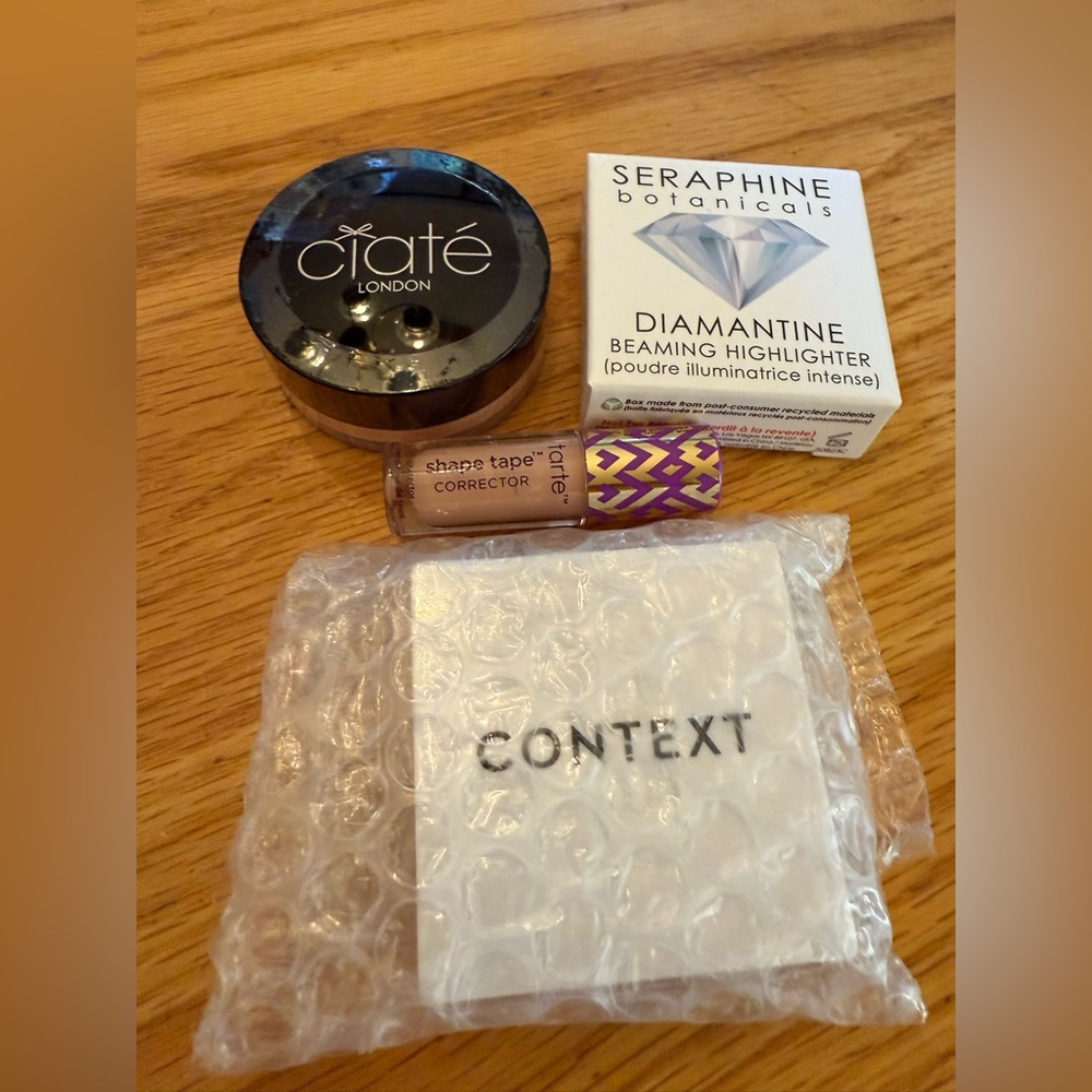 Set of 4 makeup minis from Ipsy